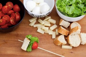 Preparazione Spiedini Club Sandwich - Fase 3