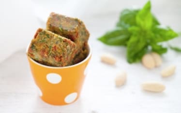 Sugo ai pomodori secchi e mandorle da congelare