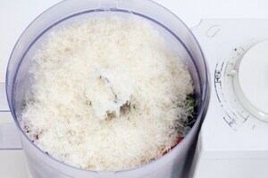 Preparazione Sugo ai pomodori secchi e mandorle da congelare - Fase 3