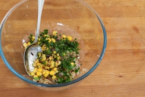 Preparazione Tacos con carne alla griglia e verdure - Fase 6