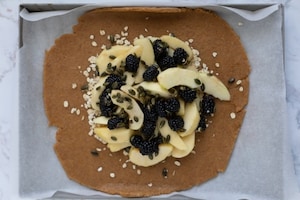 Preparazione Tarte con avena, mele, more e semi di zucca - Fase 2