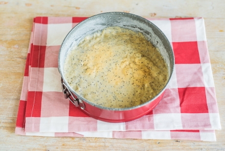 Preparazione Torta al limone e miele con semi di papavero - Fase 3 Preparazione Torta al limone e miele con semi di papavero - Fase 3