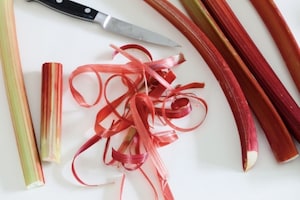 Preparazione Torta al rabarbaro - Fase 6