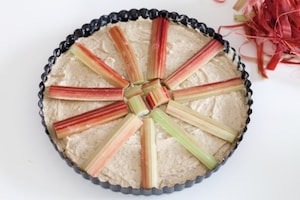 Preparazione Torta al rabarbaro - Fase 6