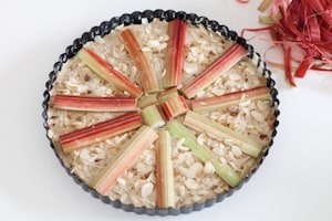 Preparazione Torta al rabarbaro - Fase 7