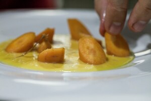 Preparazione Crema di carote, zenzero, kumquat e shiso - Fase 2