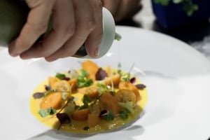 Preparazione Crema di carote, zenzero, kumquat e shiso - Fase 2