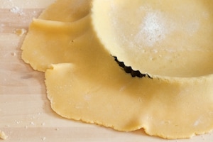 Preparazione Crostata alla confettura di mirtilli  - Fase 1