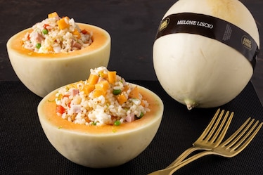 Insalata di riso nel melone