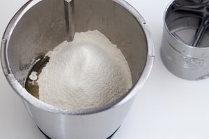 Preparazione Muffin ai mirtilli con il Bimby - Fase 2