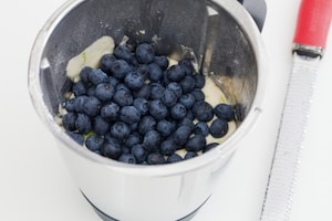 Preparazione Muffin ai mirtilli con il Bimby - Fase 3