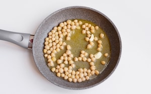 Preparazione Peperoni ripieni di cous cous e ceci - Fase 2