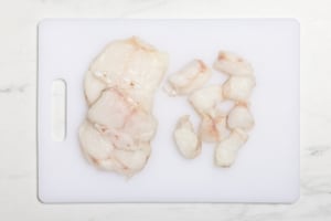 Preparazione Spiedini di pescatrice e pesche - Fase 1