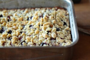 Preparazione Torta allo yogurt e frutti di bosco - Fase 6