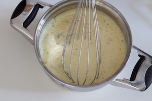 Preparazione Uova ripiene di crema inglese salata - Fase 4