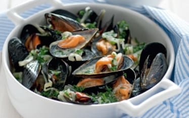 Zuppa di cozze allo scalogno