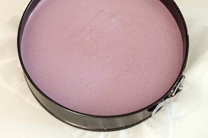 Preparazione Cheesecake senza cottura alle more - Fase 7