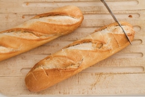 Preparazione Baguette farcita alla Hasselback - Fase 1