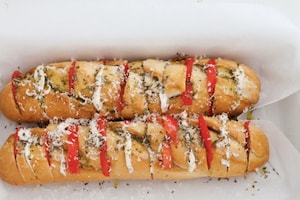 Preparazione Baguette farcita alla Hasselback - Fase 3