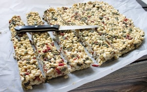 Preparazione Barrette ai semi di zucca e bacche di goji  - Fase 3