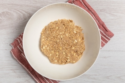 Preparazione Biscotti integrali all’avena e cioccolato  - Fase 2