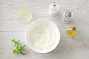 Preparazione Crocchette di pollo in panatura di patatine - Fase 3