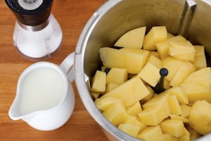 Preparazione Gateau di patate con il Bimby - Fase 3
