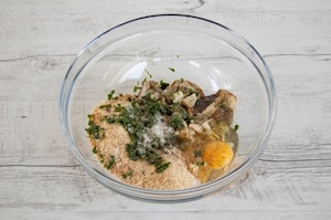 Preparazione Polpette di melanzane al forno - Fase 1