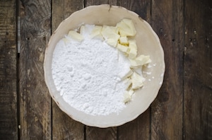 Preparazione Torta al cioccolato all'inglese - Fase 6