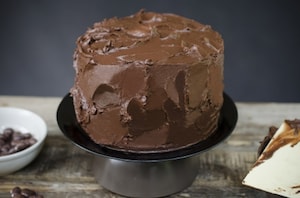 Preparazione Torta al cioccolato all'inglese - Fase 10