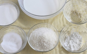 Preparazione Torta al cioccolato fondente con crema al cocco - Fase 4