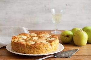 Preparazione Torta di mele al sidro - Fase 4