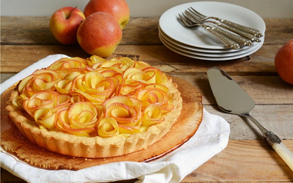 Torta di mele con rose ricetta