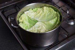 Preparazione Cannelloni di verza e porri con salsa di zucca - Fase 1