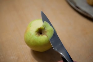 Preparazione Crocchette di patate con mele e speck croccante - Fase 4