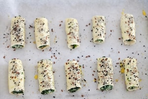 Preparazione Rustici con pasta sfoglia, spinaci e mozzarella - Fase 5