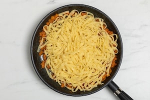 Preparazione Tagliatelle con guanciale croccante e zucca - Fase 3