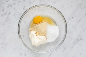 Preparazione Tartellette al formaggio, mandorle e miele - Fase 2