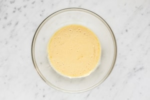 Preparazione Tartellette al formaggio, mandorle e miele - Fase 2