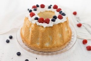 Preparazione Angel food cake - Fase 3