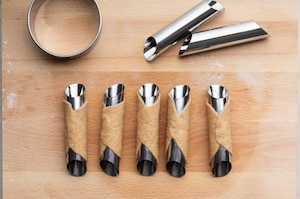 Preparazione Cannoli siciliani - Fase 4