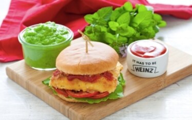 Fish Burger con pomodoro e erbe aromatiche