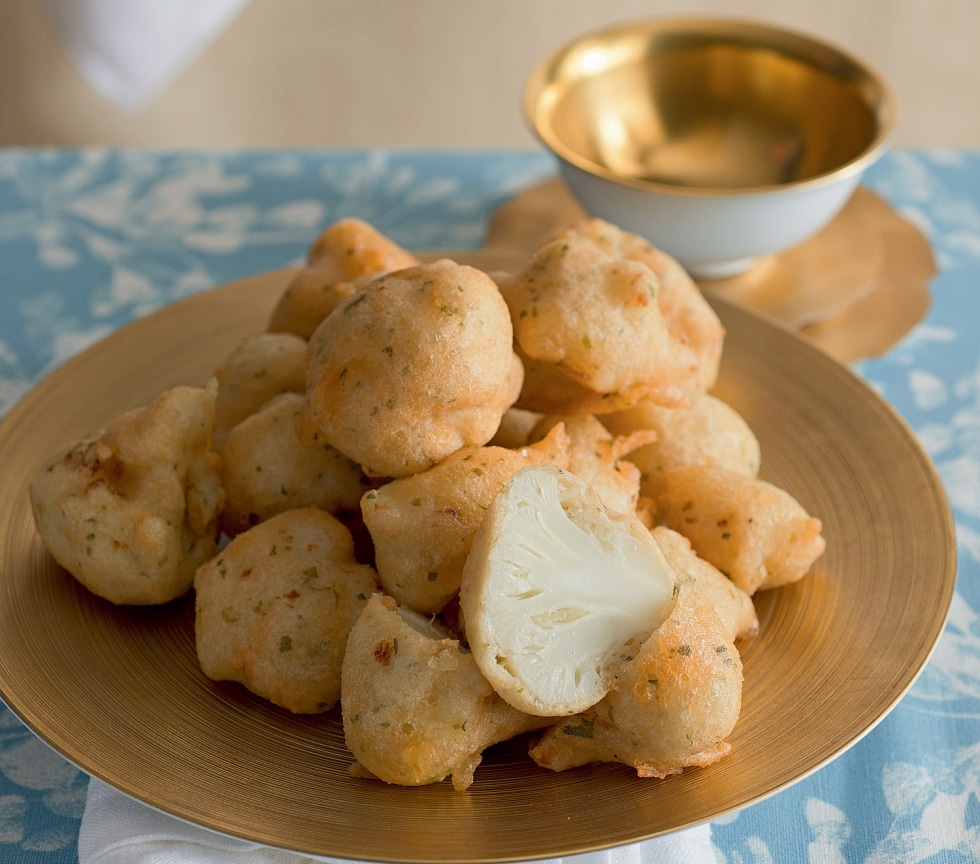 Frittelle di cavolfiore alle erbe aromatiche ricetta