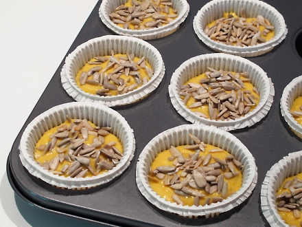 Preparazione Muffin alla zucca con cuore di gorgonzola - Fase 3 Preparazione Muffin alla zucca con cuore di gorgonzola - Fase 3
