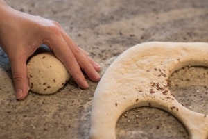 Preparazione Panini ripieni di spezzatino - Fase 4