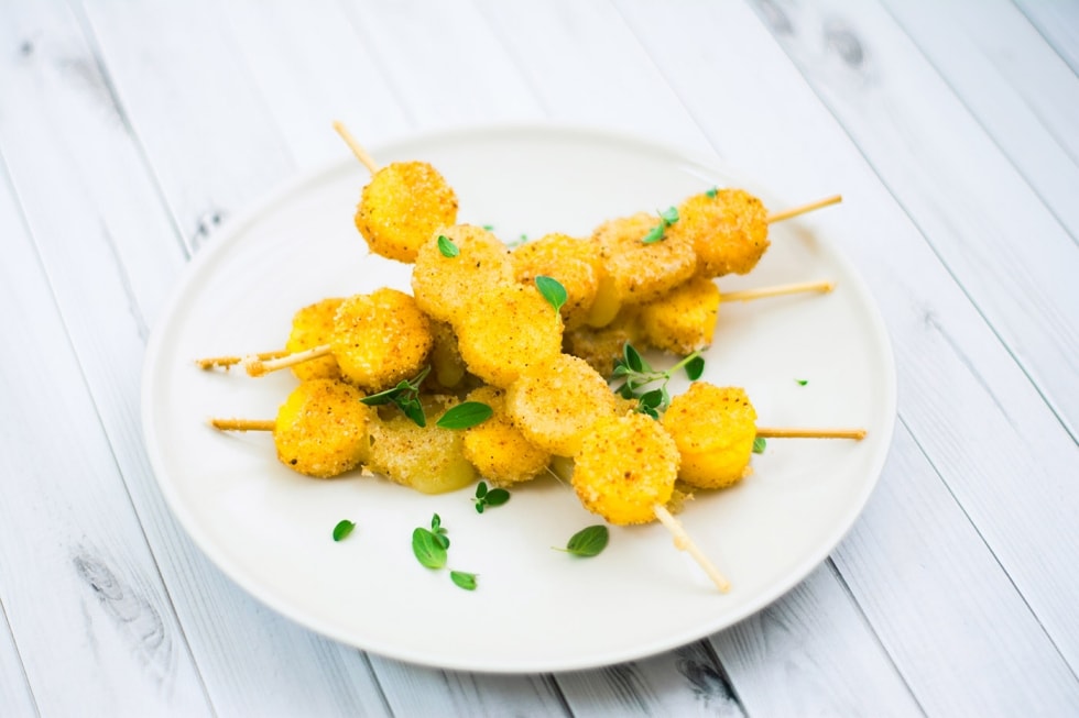 Spiedini di polenta e formaggio ricetta