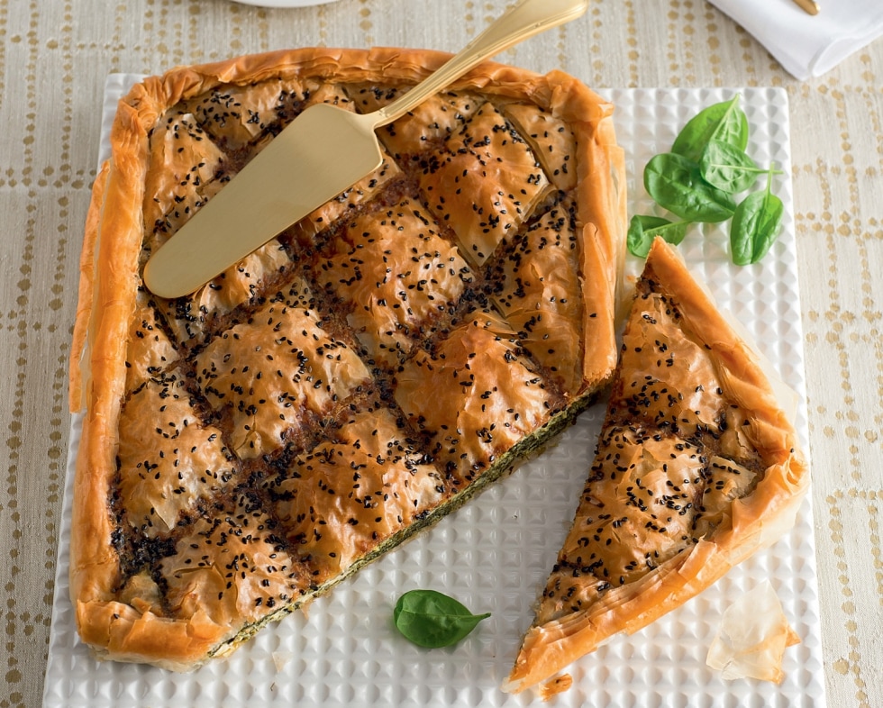 Torta greca con spinaci e feta ricetta