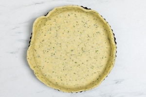 Preparazione Torta salata al cavolo rosso e gorgonzola con frolla all'olio d'oliva - Fase 5