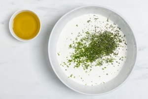 Preparazione Torta salata al cavolo rosso e gorgonzola con frolla all'olio d'oliva - Fase 2