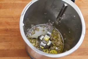 Preparazione Vellutata di zucca con il Bimby - Fase 1